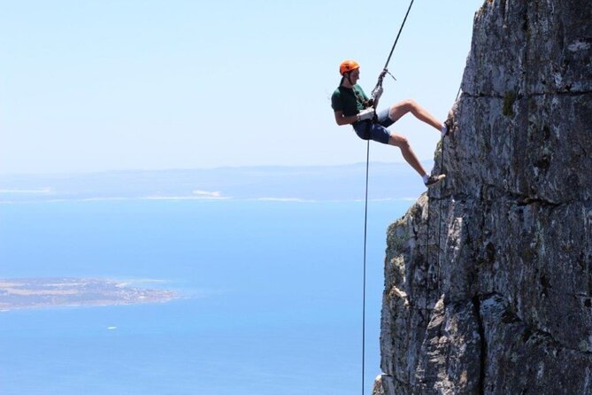 1-Hour Experience Table Mountain Abseiling - What happens before you reach the rope