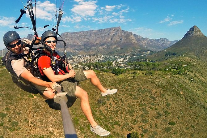 10 Day Cape & Garden Route Tour Combo with add-on accommodation - Ostriches and the Cango Caves