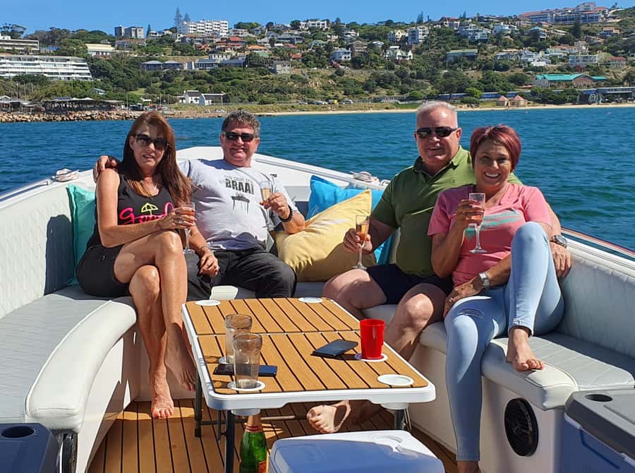 75 Minute Knysna Lagoon Charter - The route to the Knysna Heads