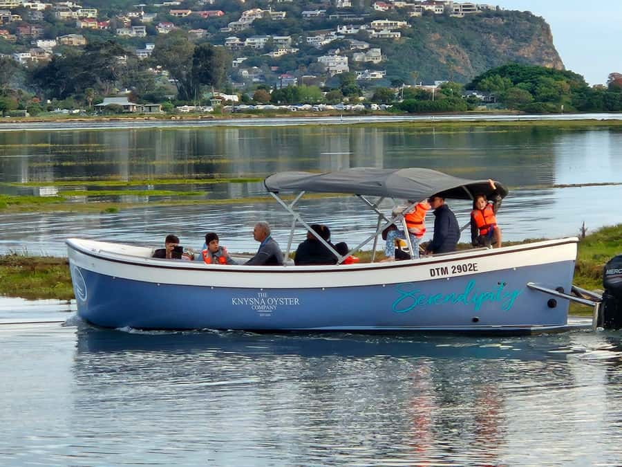 75 Minute Knysna Lagoon Charter - The atmosphere: quiet cruise or small party