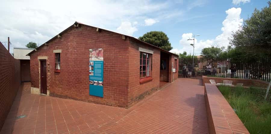 Apartheid Museum & Soweto Tour with Hotel Pickup - Hector Pieterson and the 1976 student uprising