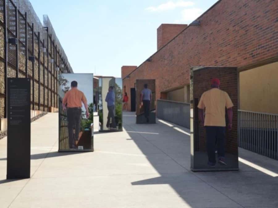 Apartheid Museum Tour - Bookstore and restaurant time