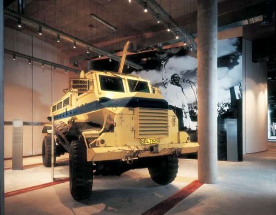 Apartheid Museum Tour - Timing, pickup, and the main risk