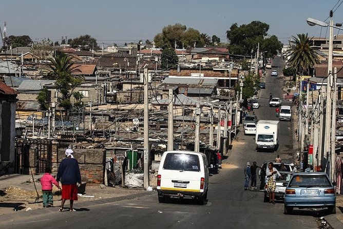 Authentic Cape Town Tour - Cape Town Central as an open book
