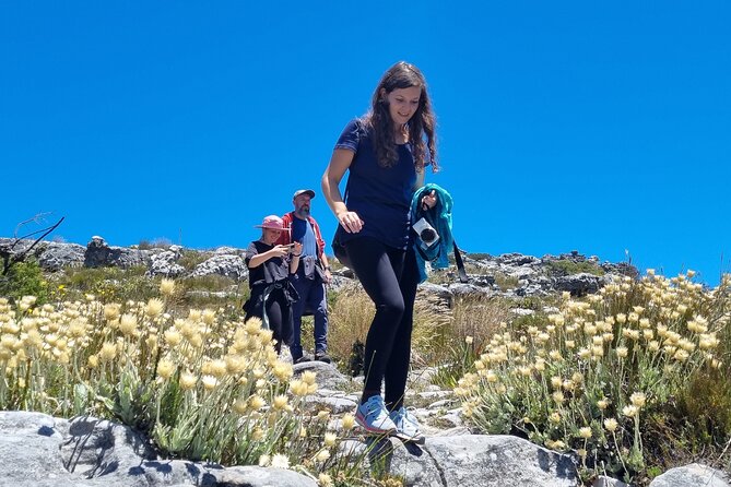 BEST of Table Mountain! Exhilarating Full-day Guided Hike - Maclear’s Beacon and the walk toward the cableway