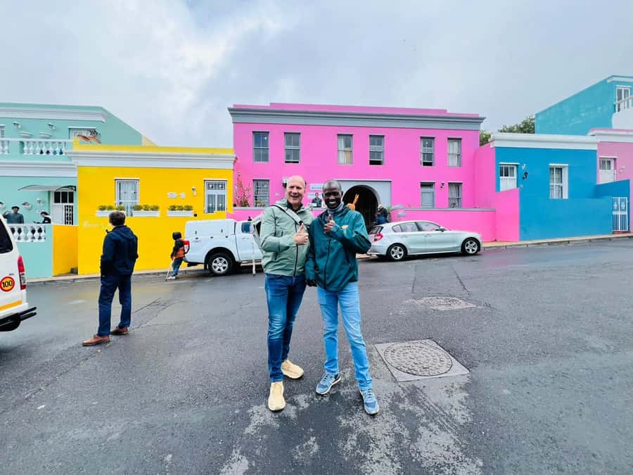 Bo-kaap and City tour - The city portion: squares, stories, and Cape Town’s past