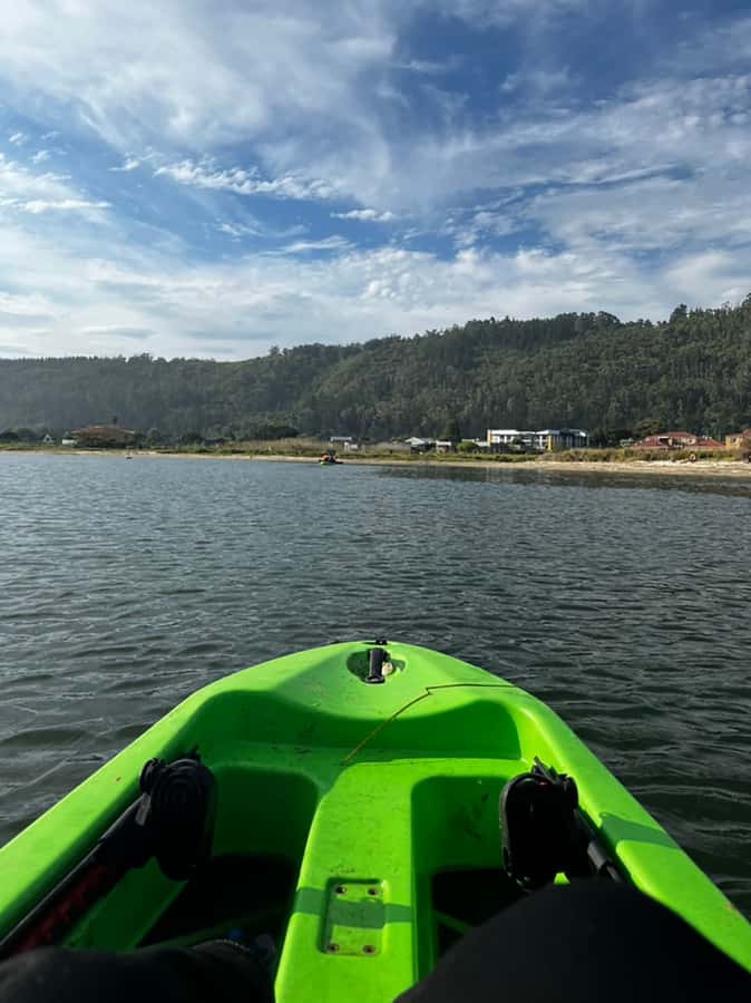 CANOEING IN SEDGEFIELD AT OYSTERS EDGE, GARDEN ROUTE - Why Sedgefield Lagoon makes a good canoe setting