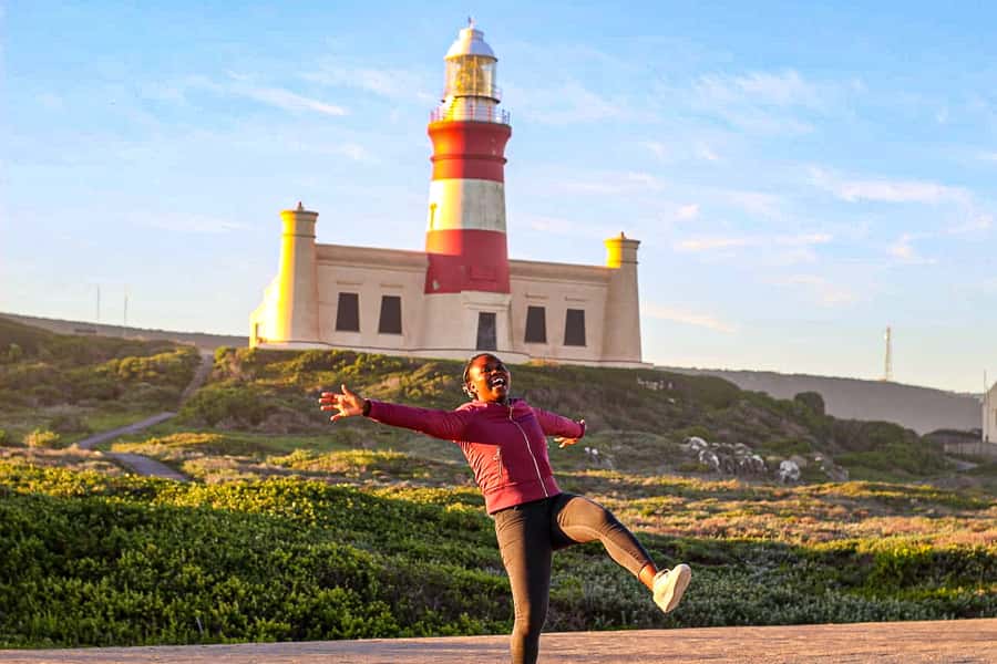 Cape Agulhas, Hermanus & Stoney point Penguins full Day Tour - A long road to Africa’s southern tip