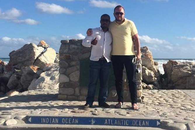 Cape Agulhas,, Where the 2 oceans meet - Gordon’s Bay and Clarence Drive bring the best road scenery
