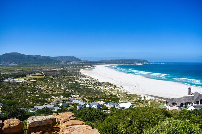 Cape of Good Hope & Boulder Penguins Full-Day Tour from Cape Town - Simon’s Town gives you time for lunch
