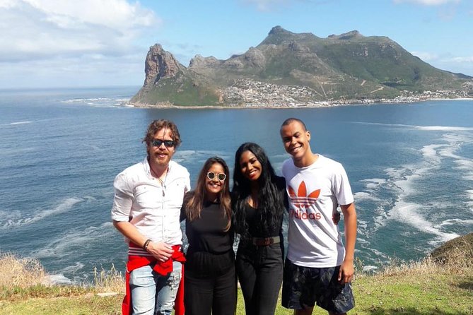 Cape Point & Penguins full day tour - Hout Bay and the optional seal trip