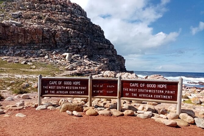 Cape Point, Penguins & Wine Tasting In Constantia Full Day Tour - Bo-Kaap and the first city views