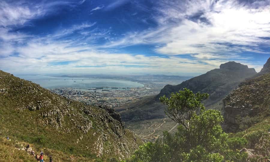 Cape Town: 3-Hour Table Mountain Hike via Platteklip Gorge - What the guide adds