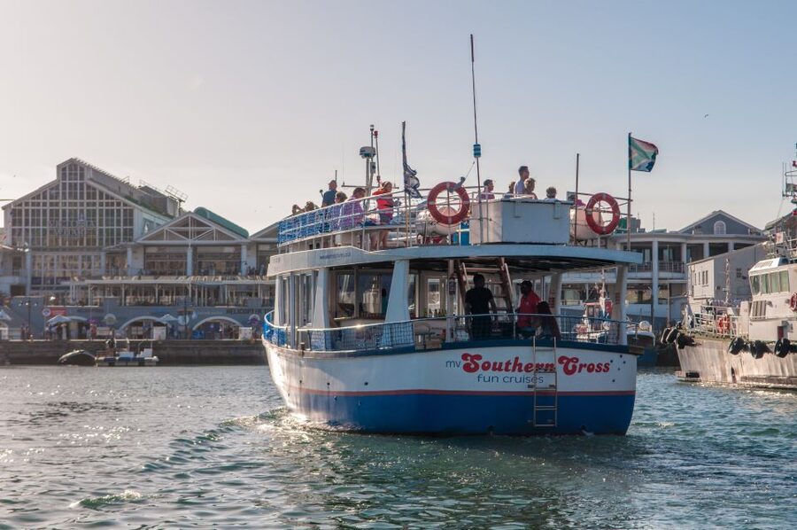 Cape Town: 30 Minute Harbour Boat Cruise with Seal Watching - Setting out from Quay 5 at the V&A Waterfront