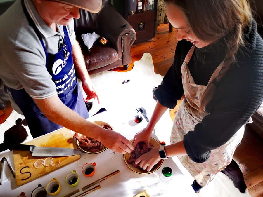 Cape Town: Afrikaans Culture And Making Traditional Biltong - Starting with drinks and South African snacks