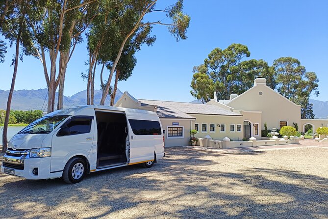 Cape Town Airport Private minivan Service - From Cape Town Airport to your hotel