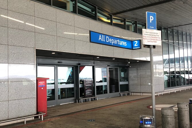 Cape Town airport transfer TO or FROM airport - How the $37.02 price measures up
