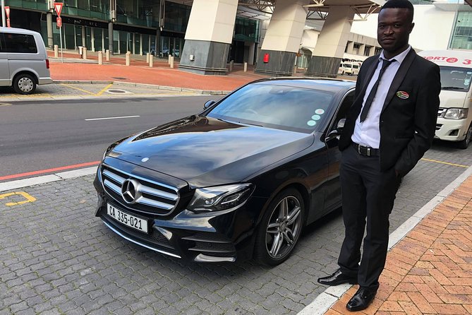 Cape Town: Airport transfers - Booking timing and cancellation terms