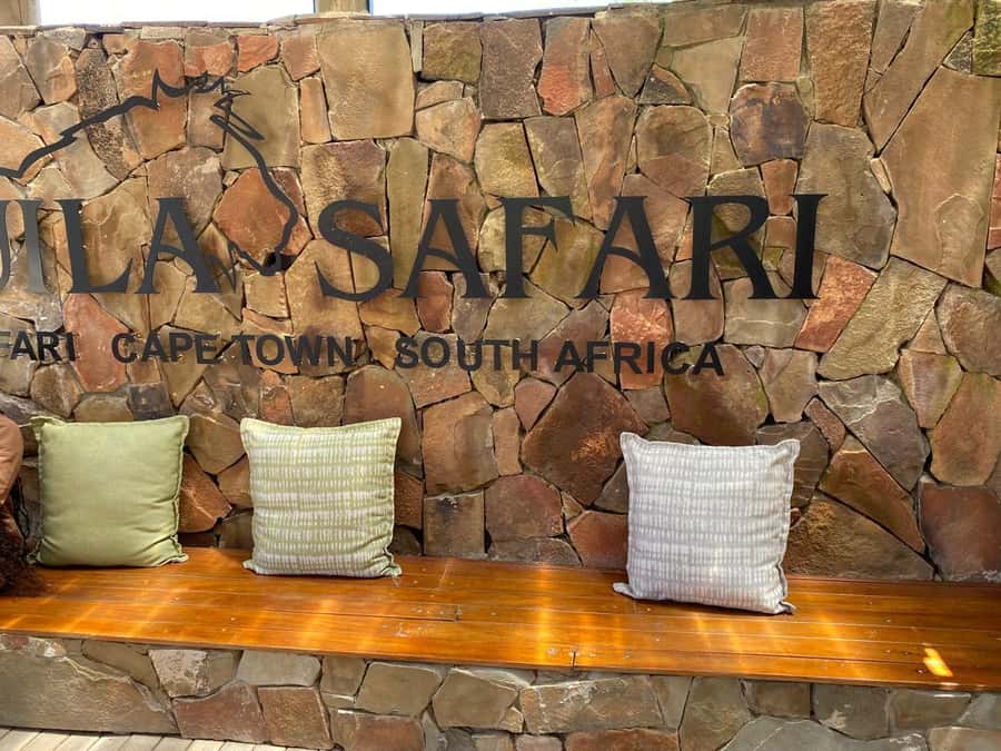 Cape Town: Aquila Game Reserve & V&A Waterfront Tour w/Lunch - What makes Aquila useful for a Cape Town stay