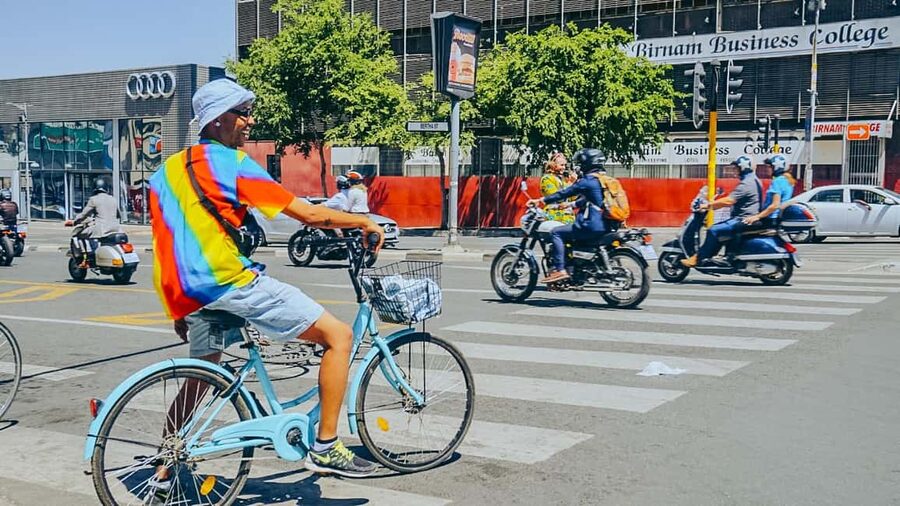 Cape Town: bicycle or E-scooter History Tour with Coffee - Key points to know before you book