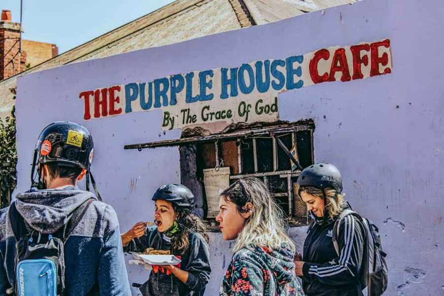 Cape Town: bicycle or E-scooter History Tour with Coffee - Bo-Kaap’s painted streets and Cape Malay heritage