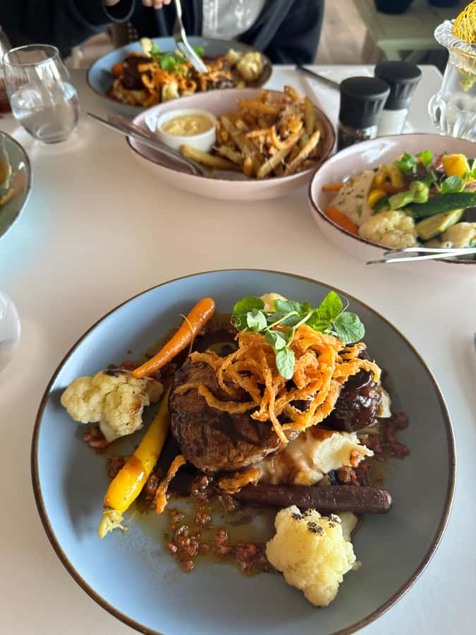 Cape Town: Cape of Good Hope & Penguins Full-Day Guided Tour - Simons Town provides the lunch break