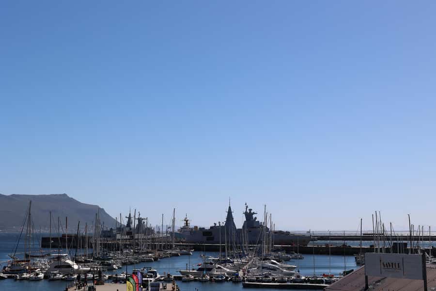 Cape Town: Cape Point & Boulders Beach Day Tour - Chapmans Peak and Noordhoek Farm Village