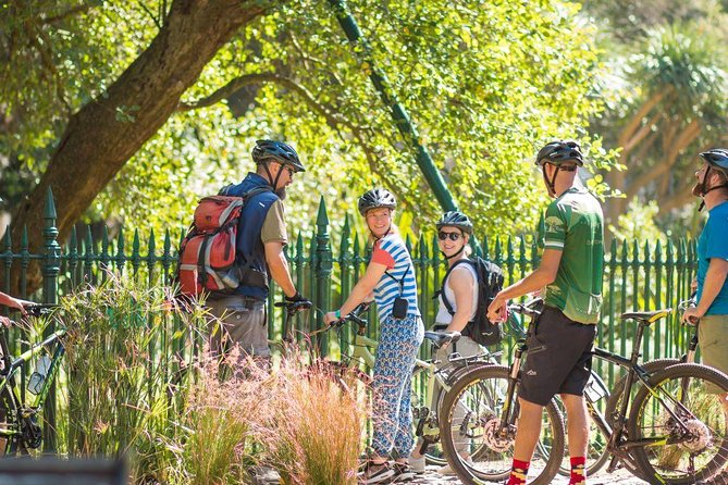 Cape Town City Cycling Tour - Starting at Battery Park in the V&A Waterfront