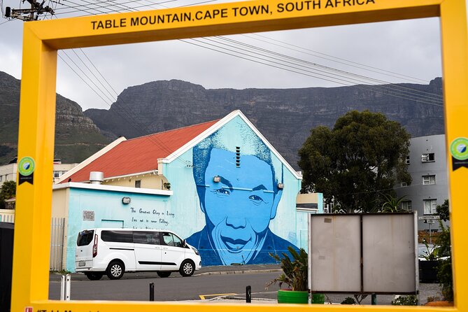 Cape Town City Highlights & Table Mountain Tour - A simple lunch stop, not a restaurant experience