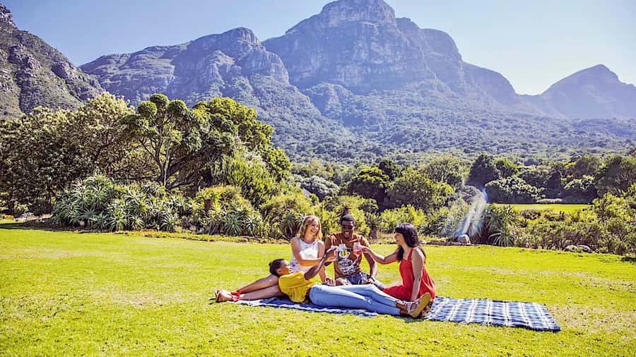 Cape Town: Full-Day Kirstenbosch, Bo-Kaap, and Penguins Tour - Cape Point and the Cape of Good Hope
