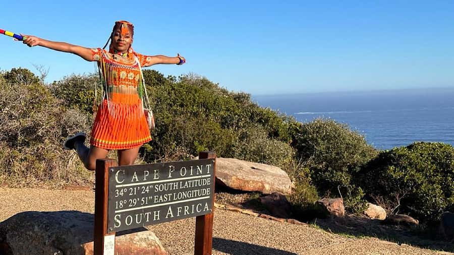 Cape Town: Full-Day Kirstenbosch, Bo-Kaap, and Penguins Tour - Chapmans Peak, Hout Bay, and the last coastal views