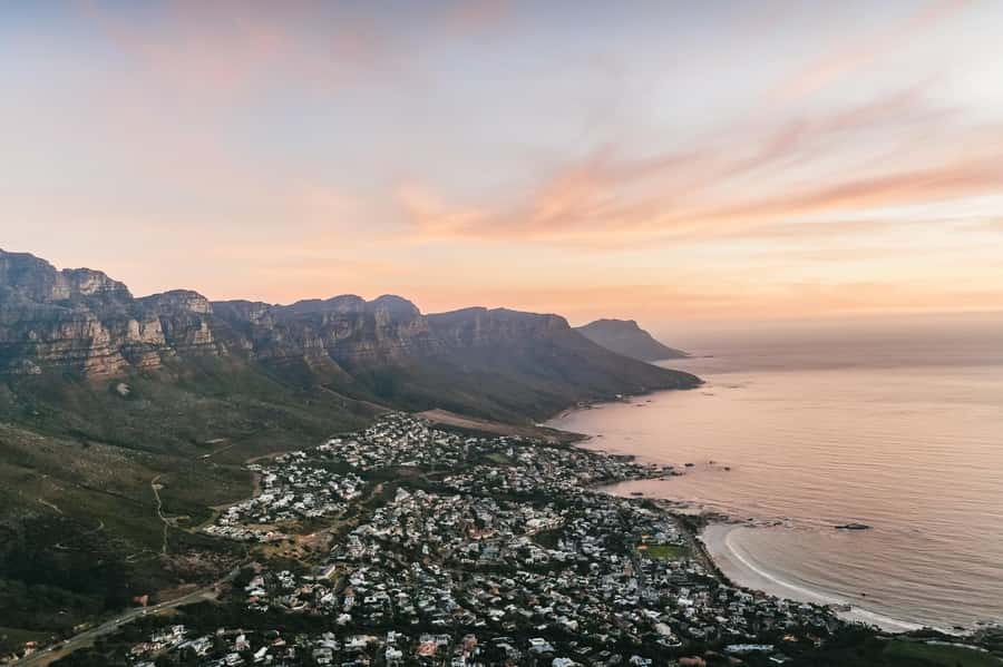 Cape Town: Guided Lion's Head Hike at Sunrise or Sunset - Starting at Signal Hill Road
