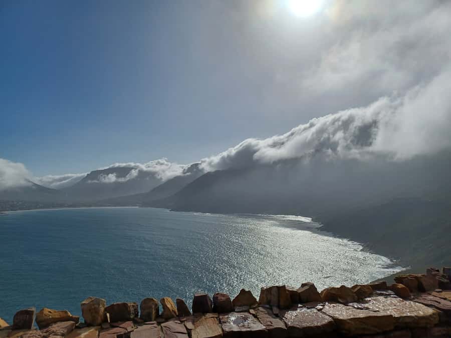 Cape Town: Halfday African Penguin tour - Maiden’s Cove brings mountain views and a tidal pool