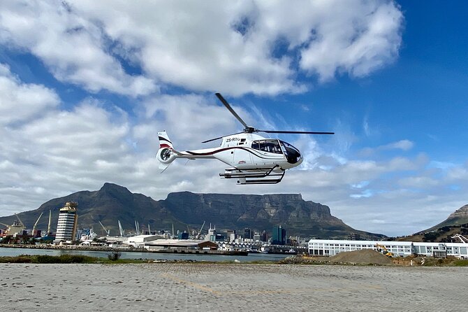 Cape Town Helicopter Tour: City Hopper - Signal Hill and the shape of Lion’s Head