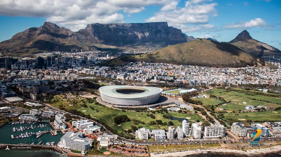 Cape Town: Hopper Helicopter Flight - Taking off from the V&A Waterfront
