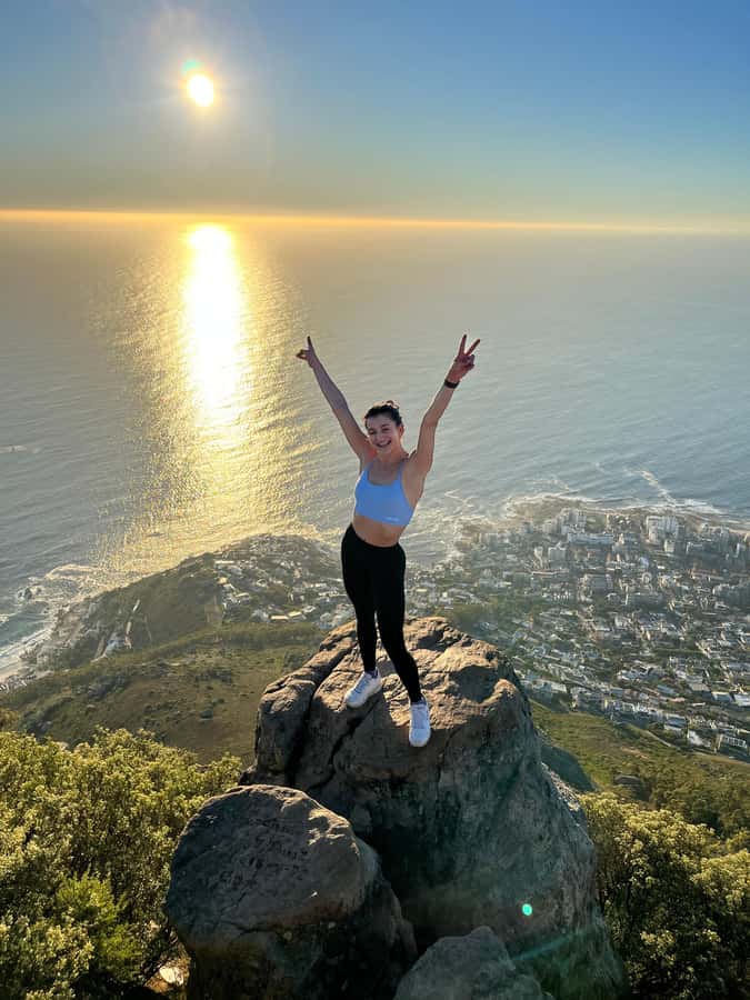 Cape Town: Lion's Head Hike sunrise and sunset (MGG) - The climb: moderate, but not mild