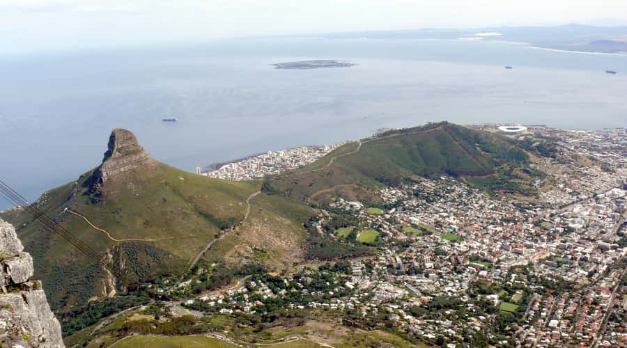 Cape Town: Lion's Head Sunrise Hike - Choosing Between the Easier Trail and the Chain Sections