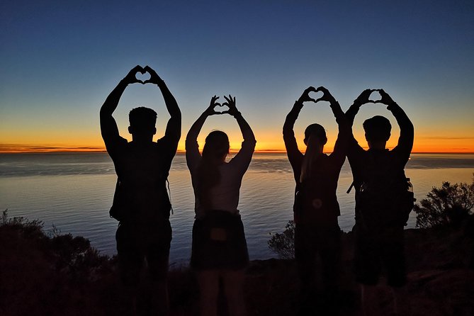 Cape Town: Lion's Head Sunset Hike - The summit views at sunset