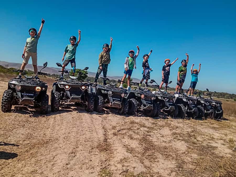 CAPE TOWN: OSTRICH RANCH QUAD BIKE RIDE & OSTRICH TOUR - The ostrich stop: facts, contact, and a point to consider