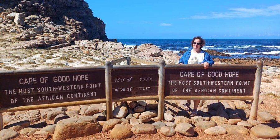 Cape Town: Penguins and Cape of Good Hope Sunset Tour - Boulders Beach and the African penguins