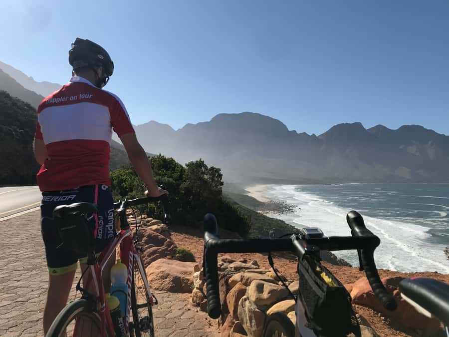 Cape Town: Peninsula Road Bike Tour - Cape Point and the ostrich farm break the route nicely