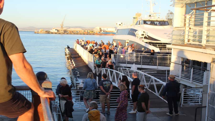 Cape Town: Robben Island ferry ticket plus Guided Tour - Inside the maximum-security prison