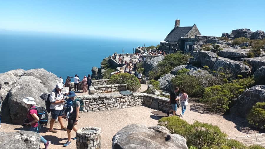 Cape Town: Robben Island plus Table Mountain Tickets - Robben Island’s prison tour and Mandela’s cell