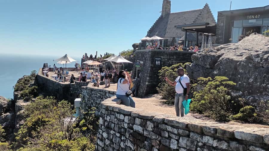 Cape Town: Robben Island plus Table Mountain Tickets - Riding the Table Mountain cable car