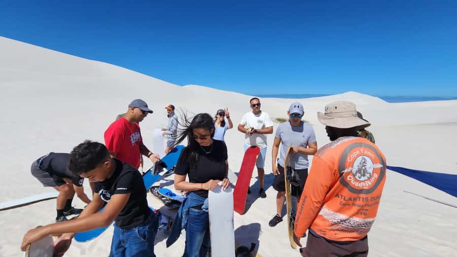Cape Town: Sand Dunes 4x4 Sandboarding Tour - Sandboarding down the soft slopes