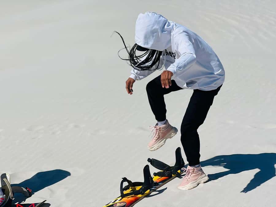 Cape Town: Sand Dunes 4x4 Sandboarding Tour - Timing, delays, and practical planning