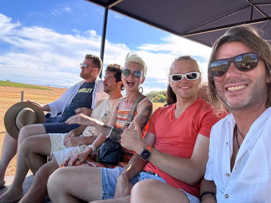 Cape Town: Stellenbosch Hop-On Hop-Off Tractor Transfer - Keeping the day comfortable and on time