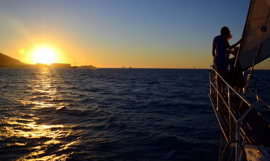 Cape Town: Sunset Champagne Cruise - How the $46 price compares