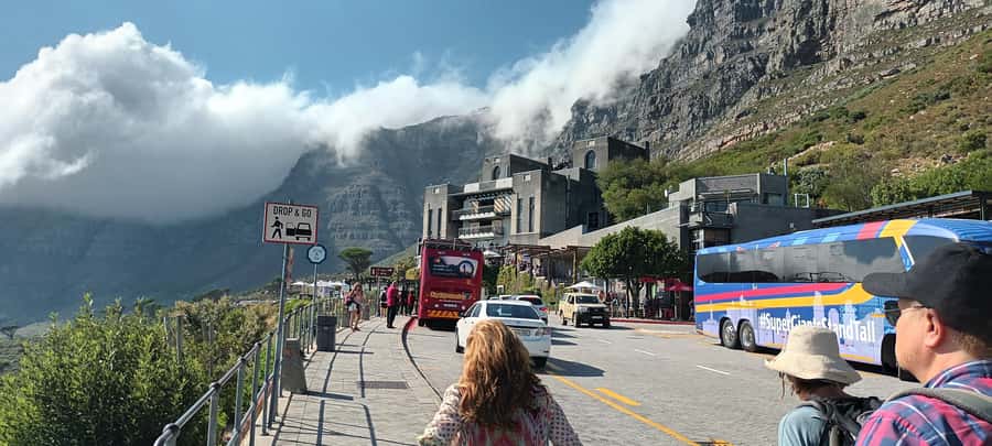 Cape Town: Table Mountain Cable Car Ticket - Why sunset can be worth the later visit