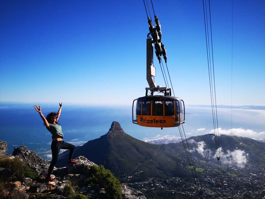 Cape Town: Table Mountain Half–Day India Venster Hike - Scrambling over rocky outcrops